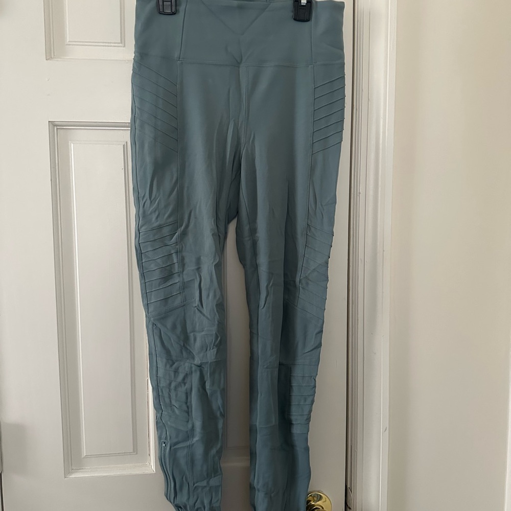 Teal High-Waisted Leggings